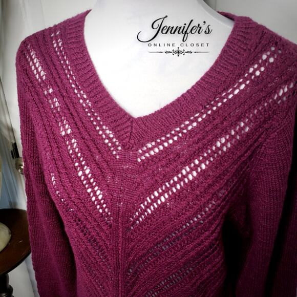 3/$25 attention Women's Purple V Neck Open Weave Sweater Size XL - Picture 3 of 8